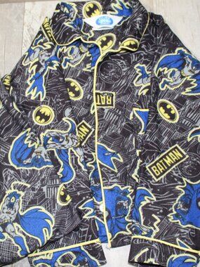 Boys Batman Lounge Pajama Set kids size 7 Black and Yellow